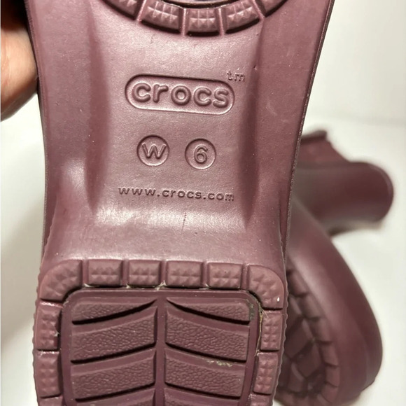 Crocs Women’s Size 6 Freesail Chelsea Rain Ankle Boots Dual Comfort Purple - Picture 7 of 8